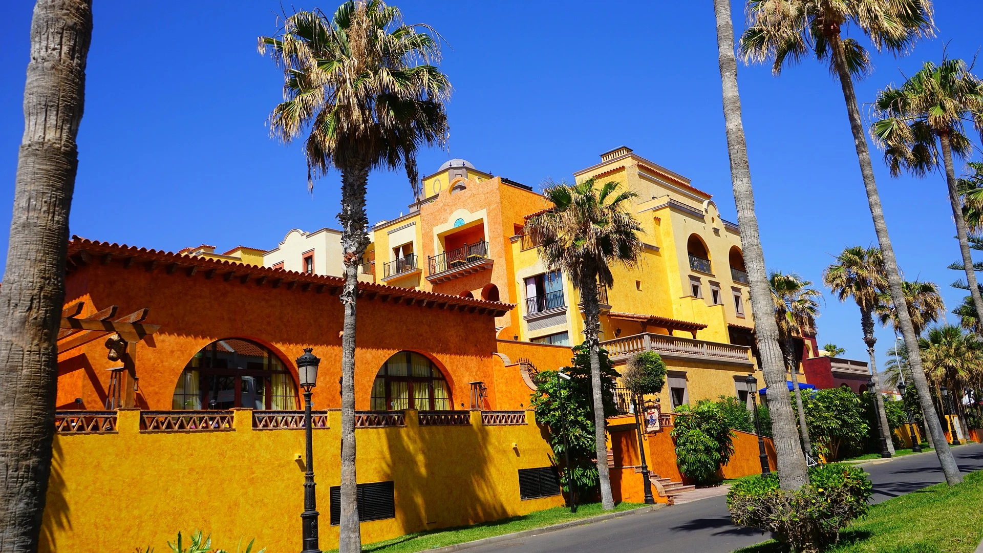 Construcciones de Casas en Granadilla de Abona: Desde el Proyecto hasta la Entrega