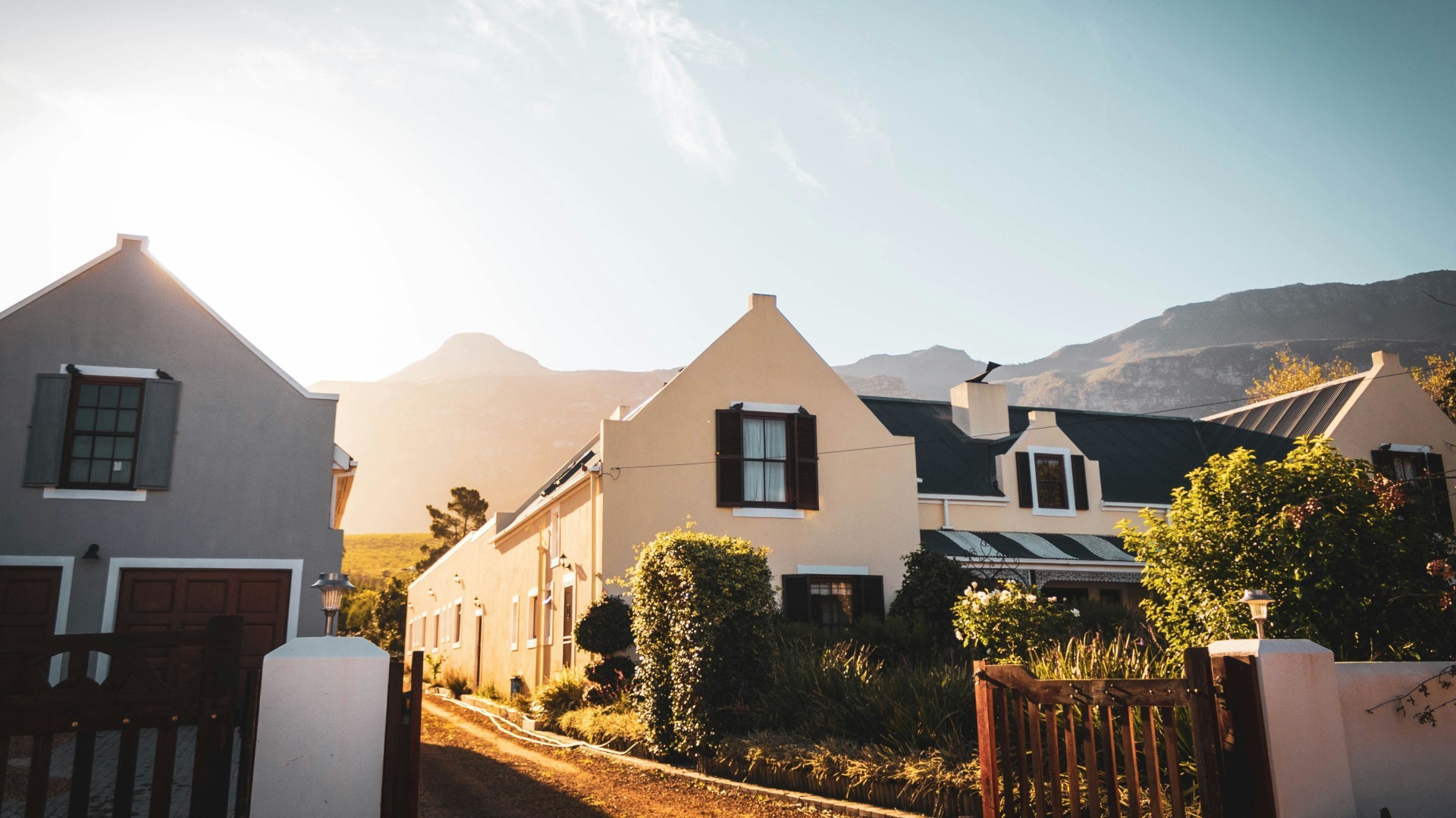 Construcciones de Casas en San Miguel de Abona: Desde el Proyecto hasta la Entrega